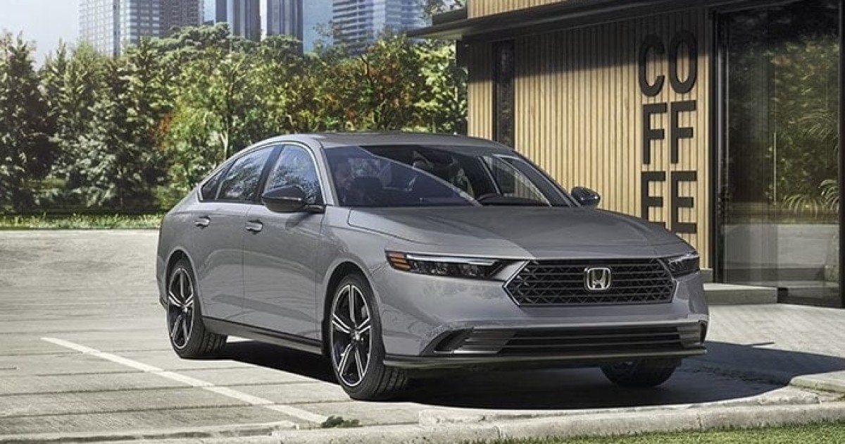 FWD Explained | Front-Wheel Drive Pros, Cons & Performance